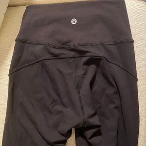 Lululemon Wunder Under leggings
